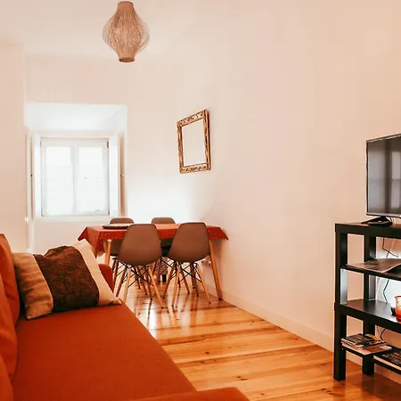 Kalathos Apartamento *